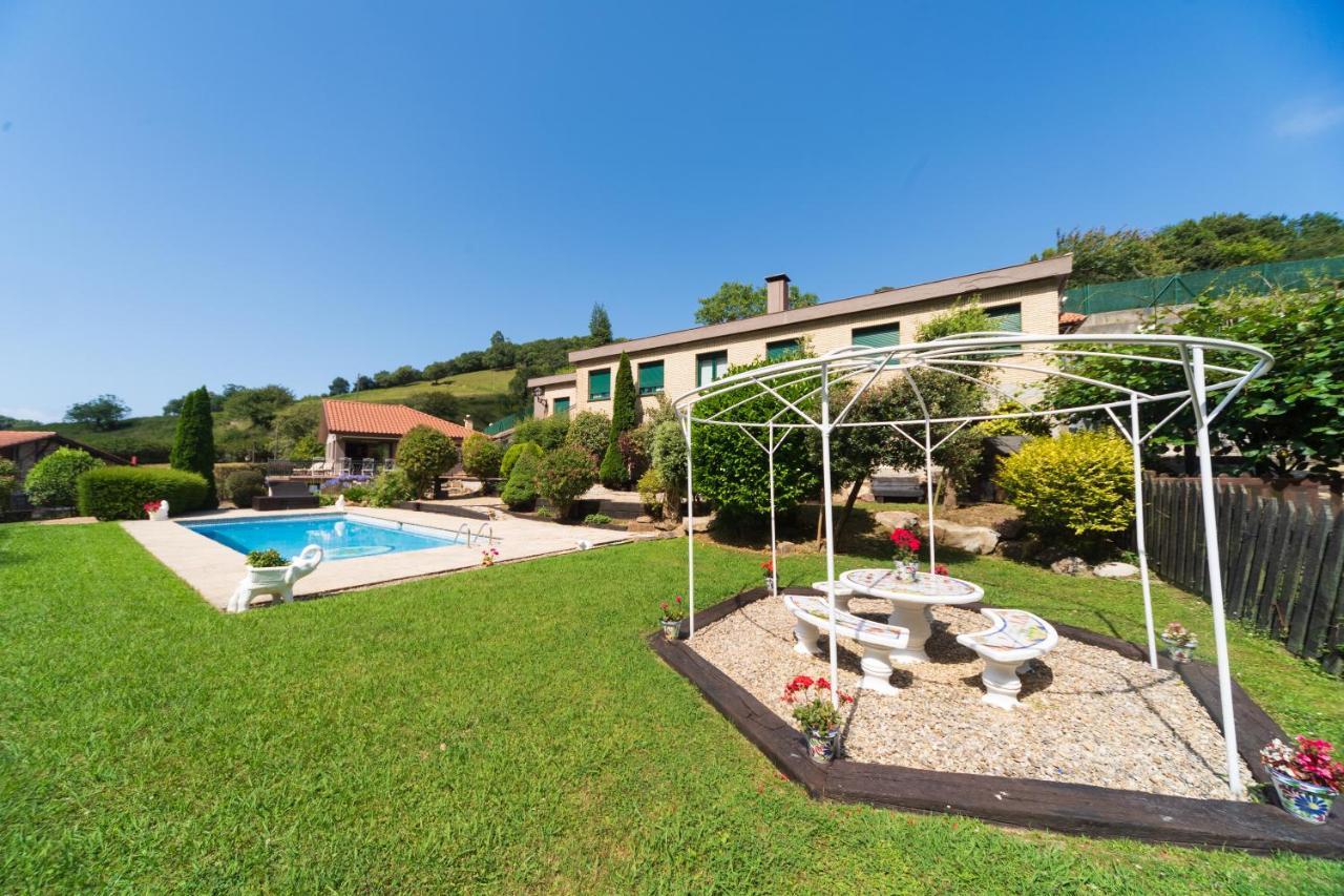 Sarren Villa Pool Bermeo Exterior photo
