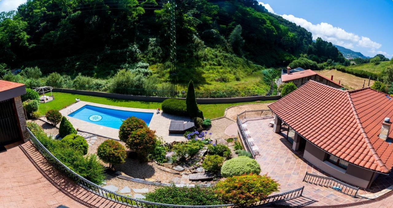 Sarren Villa Pool Bermeo Exterior photo