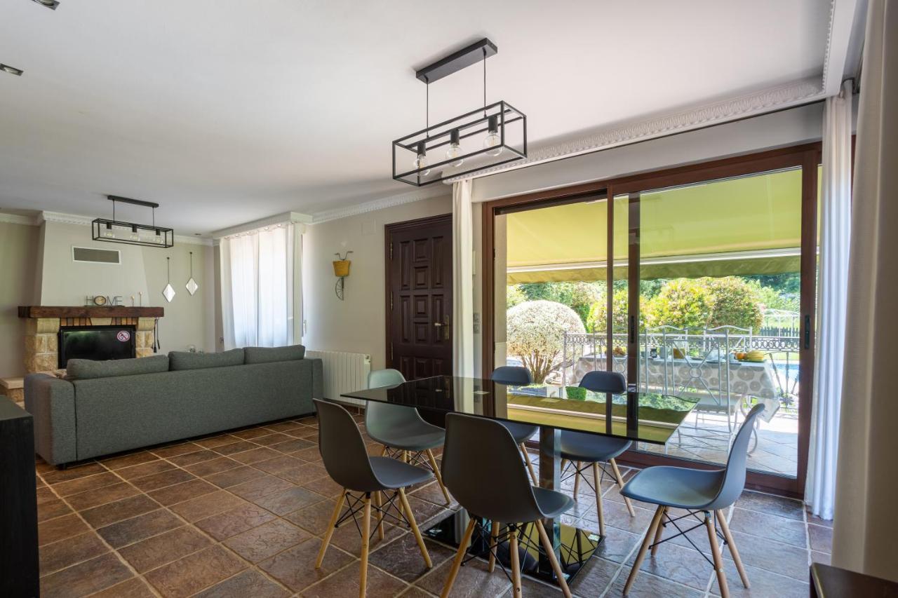 Sarren Villa Pool Bermeo Exterior photo