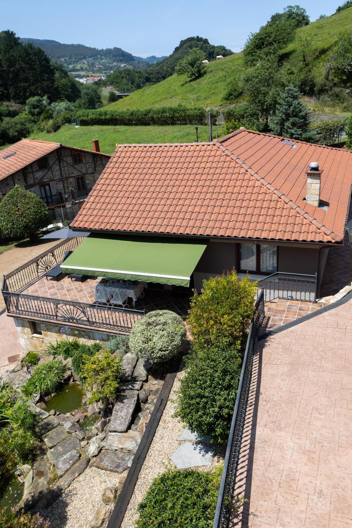 Sarren Villa Pool Bermeo Exterior photo