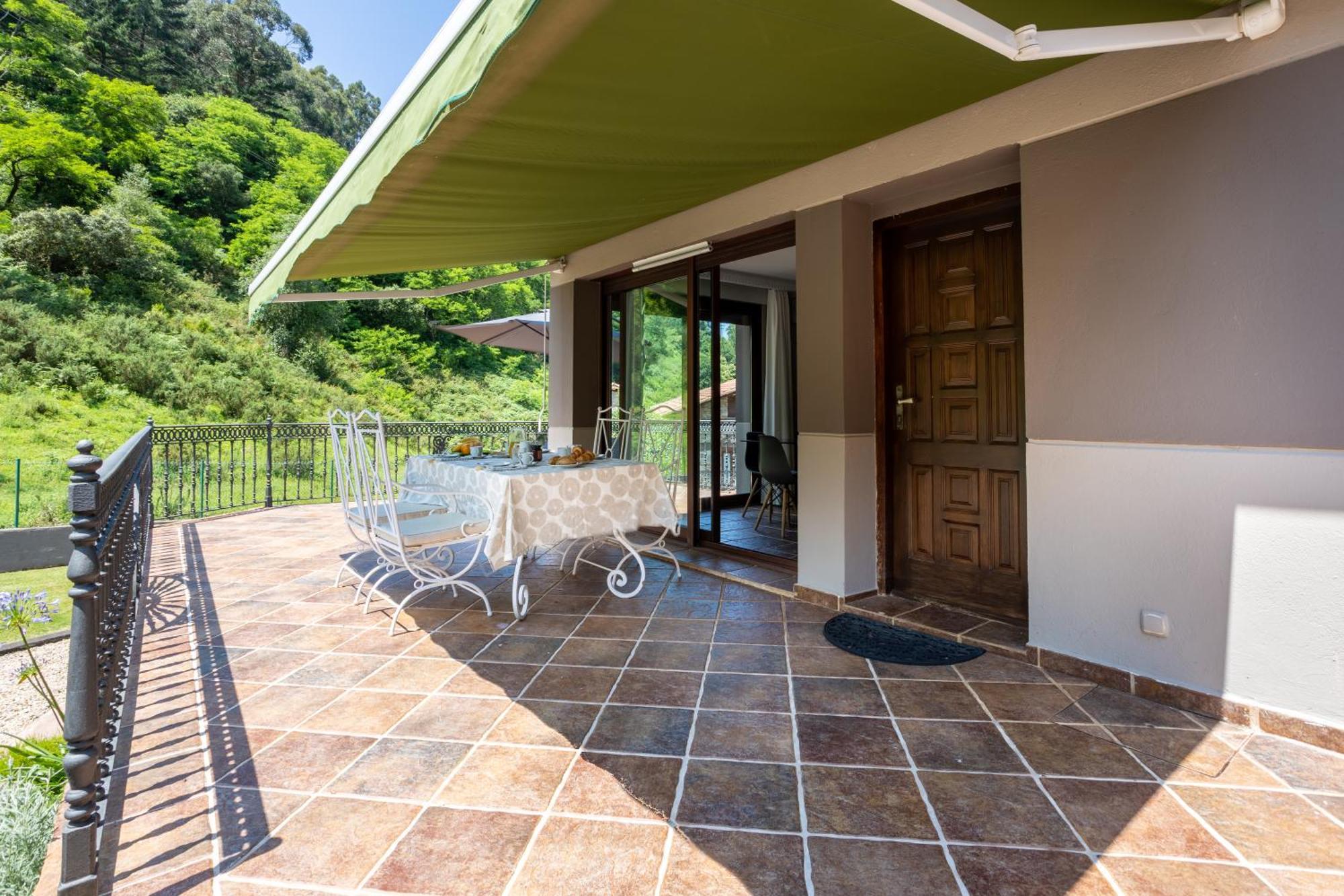 Sarren Villa Pool Bermeo Exterior photo
