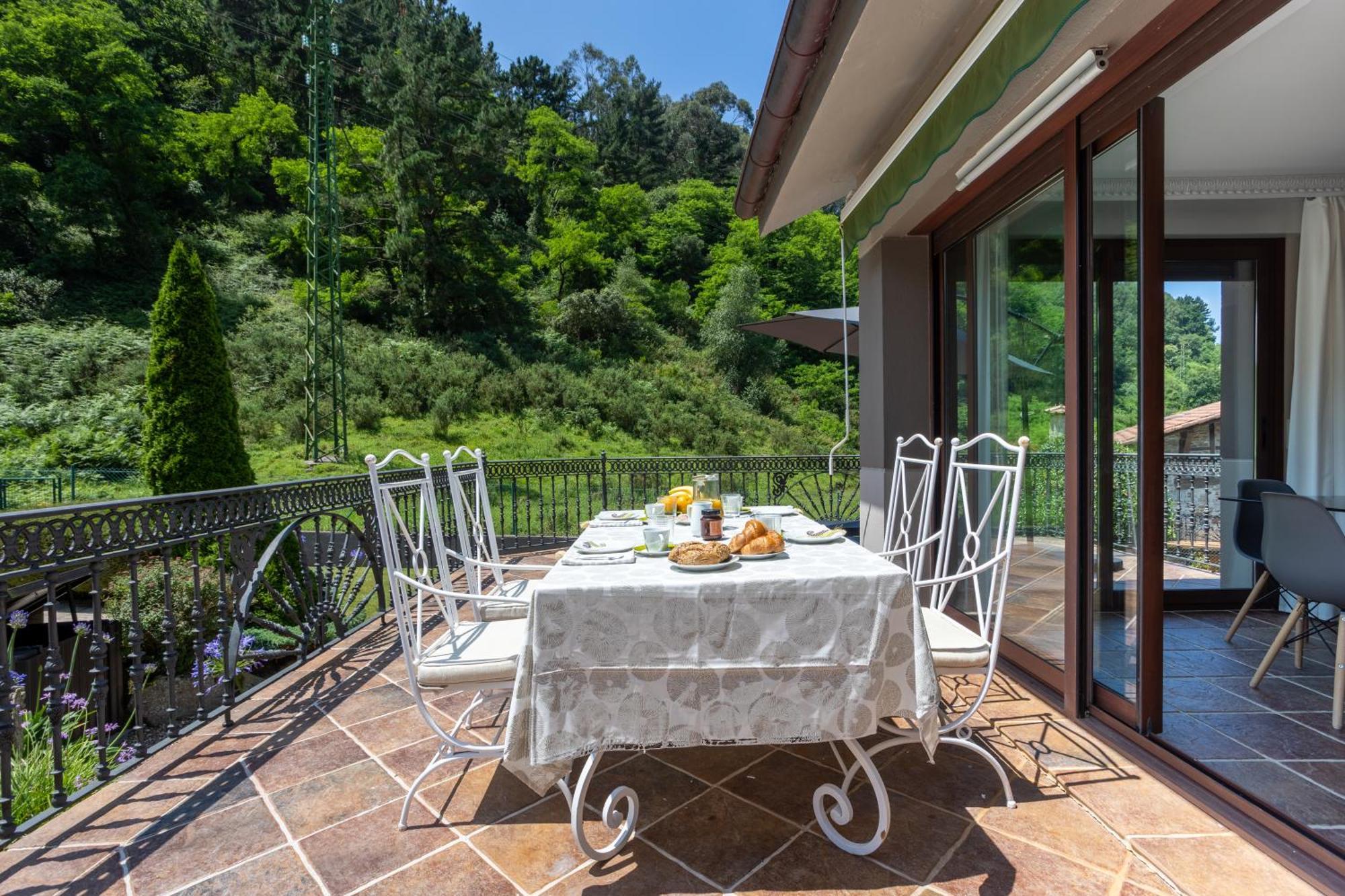Sarren Villa Pool Bermeo Exterior photo